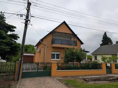 Eladó családi ház, Fonyód 4 szoba 95 m² 85.9 M Ft