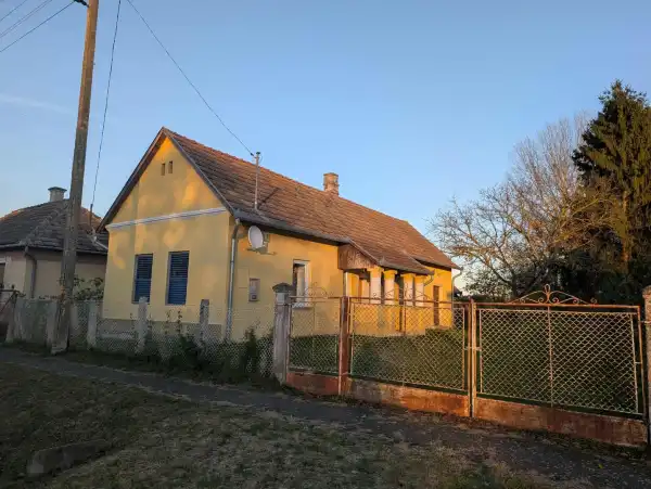 Eladó családi ház, Somogyzsitfa 2 szoba 55 m² 17.8 M Ft