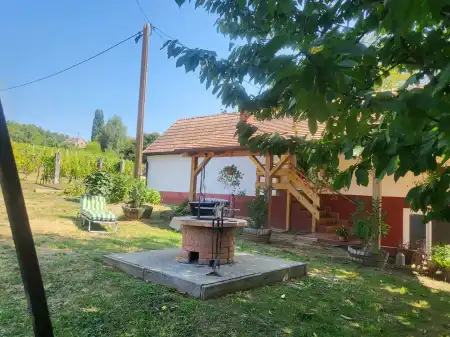 Eladó családi ház, Várvölgy 2 szoba 160 m² 46.9 M Ft