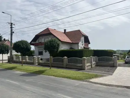 Eladó családi ház, Zalaapáti 6 szoba 255 m² 169 M Ft