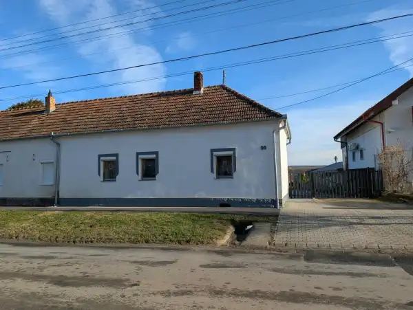 Eladó családi ház, Zalaapáti 1 szoba 50 m² 31.9 M Ft