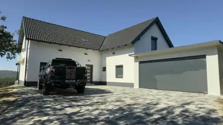Eladó családi ház, Zalaszentgrót 5 szoba 218 m² 199 M Ft