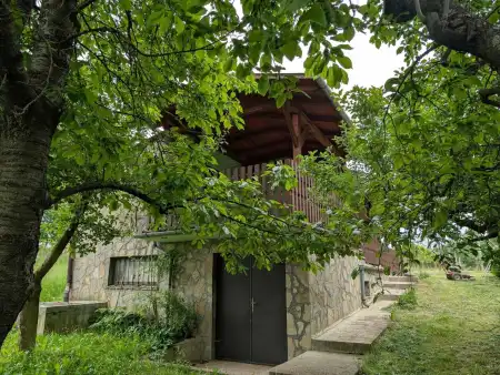 Eladó nyaraló, Csapi 2 szoba 45 m² 13.9 M Ft