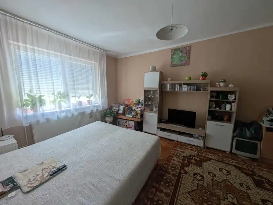 eladó téglalakás, Keszthely