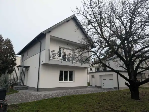 Eladó családi ház, Hévíz 3 szoba 110 m² 119.9 M Ft