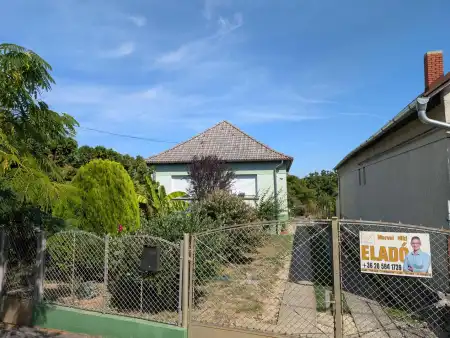 Eladó családi ház, Sármellék 3 szoba 100 m² 53.9 M Ft