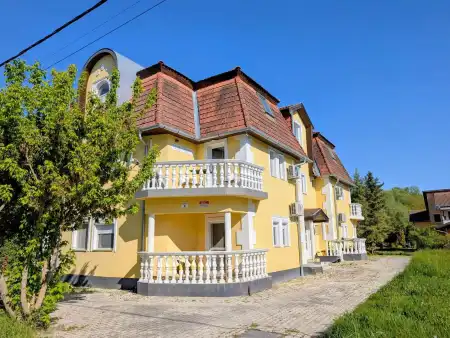 Eladó téglalakás, Kehidakustány 1 szoba 44 m² 33.5 M Ft