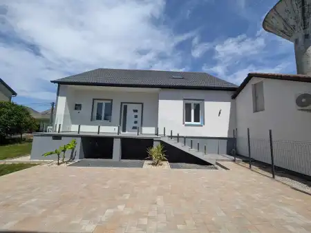 Eladó téglalakás, Sármellék 2 szoba 56 m² 39.9 M Ft