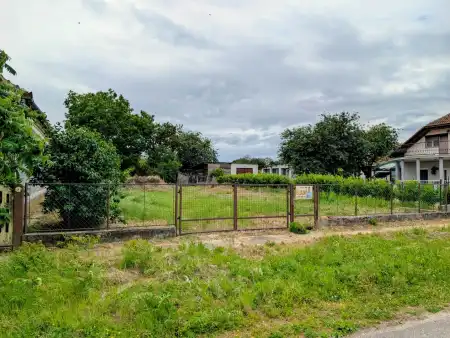 Eladó telek, Zalavár 1079 m² 5.6 M Ft