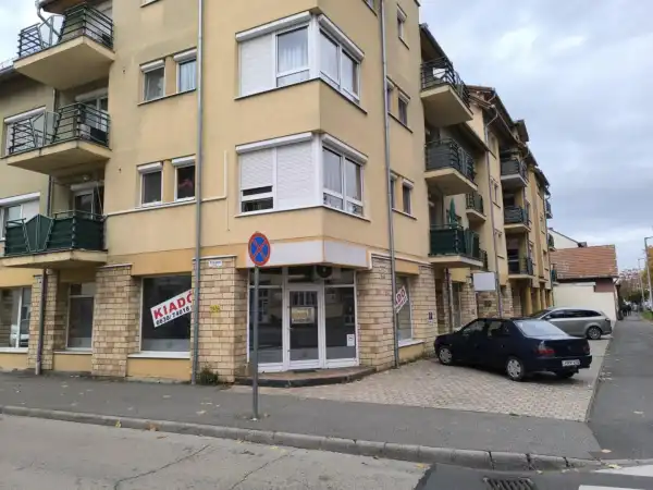 Kiadó üzlet, Zalaegerszeg 2 szoba 75 m² 199 E Ft/hó + Áfa